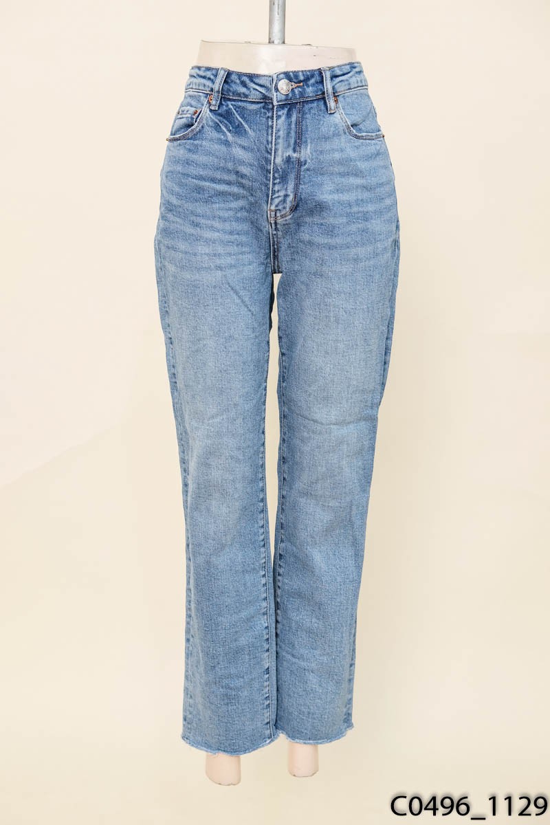 Quần jeans xanh