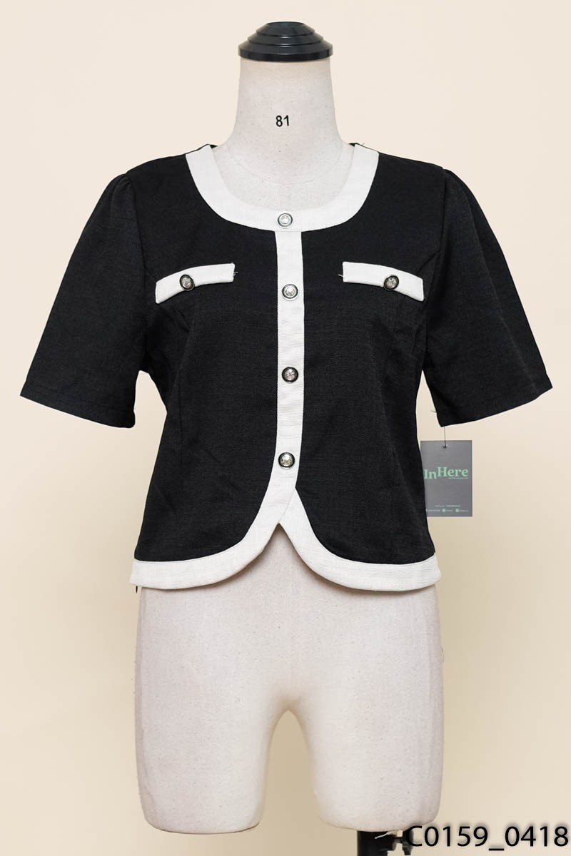 Áo dạ đen viền be