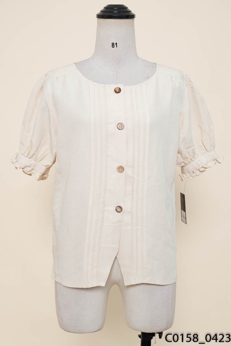 Áo nâu cúc gỗ