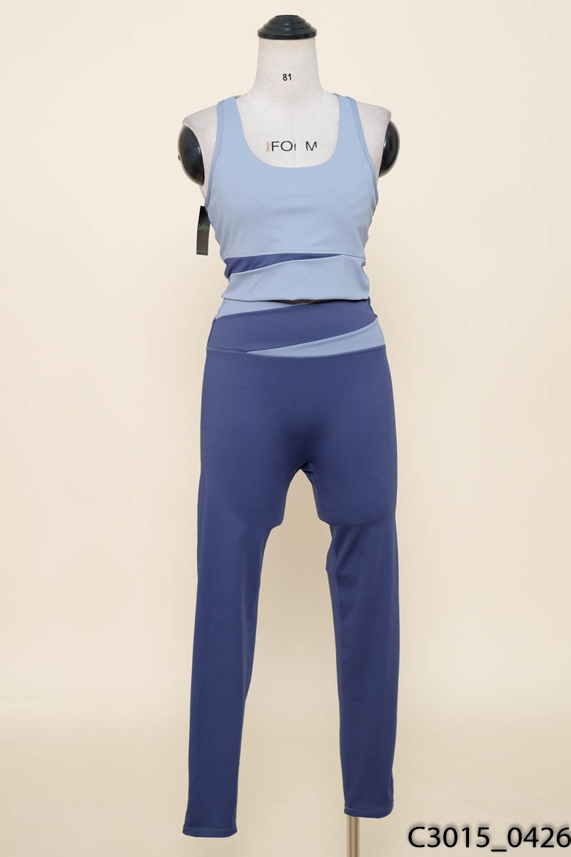 Set đồ tập xanh