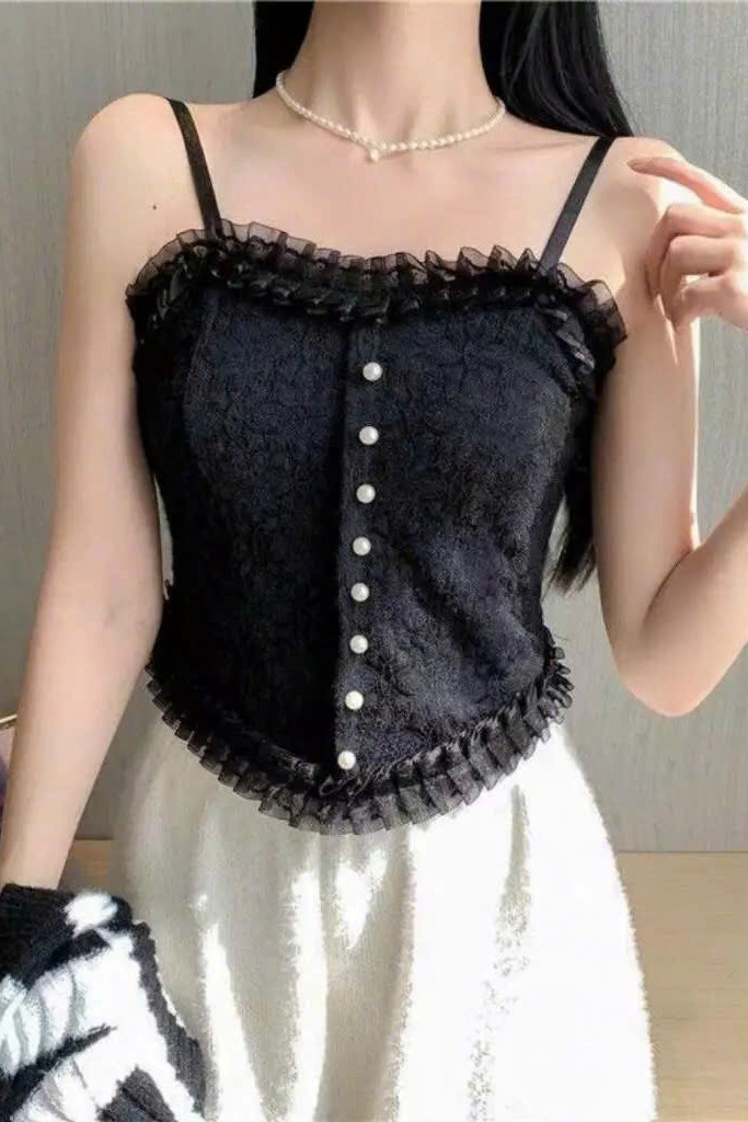 Áo 2 dây đen đính ngọc trai