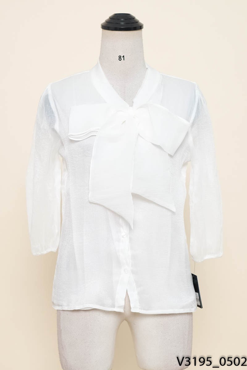 Áo trắng nơ cổ New Tags