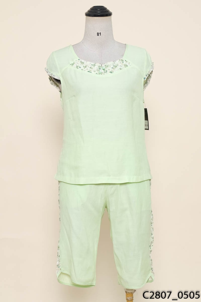 QUEENKY- Set xanh cộc tay New Tags