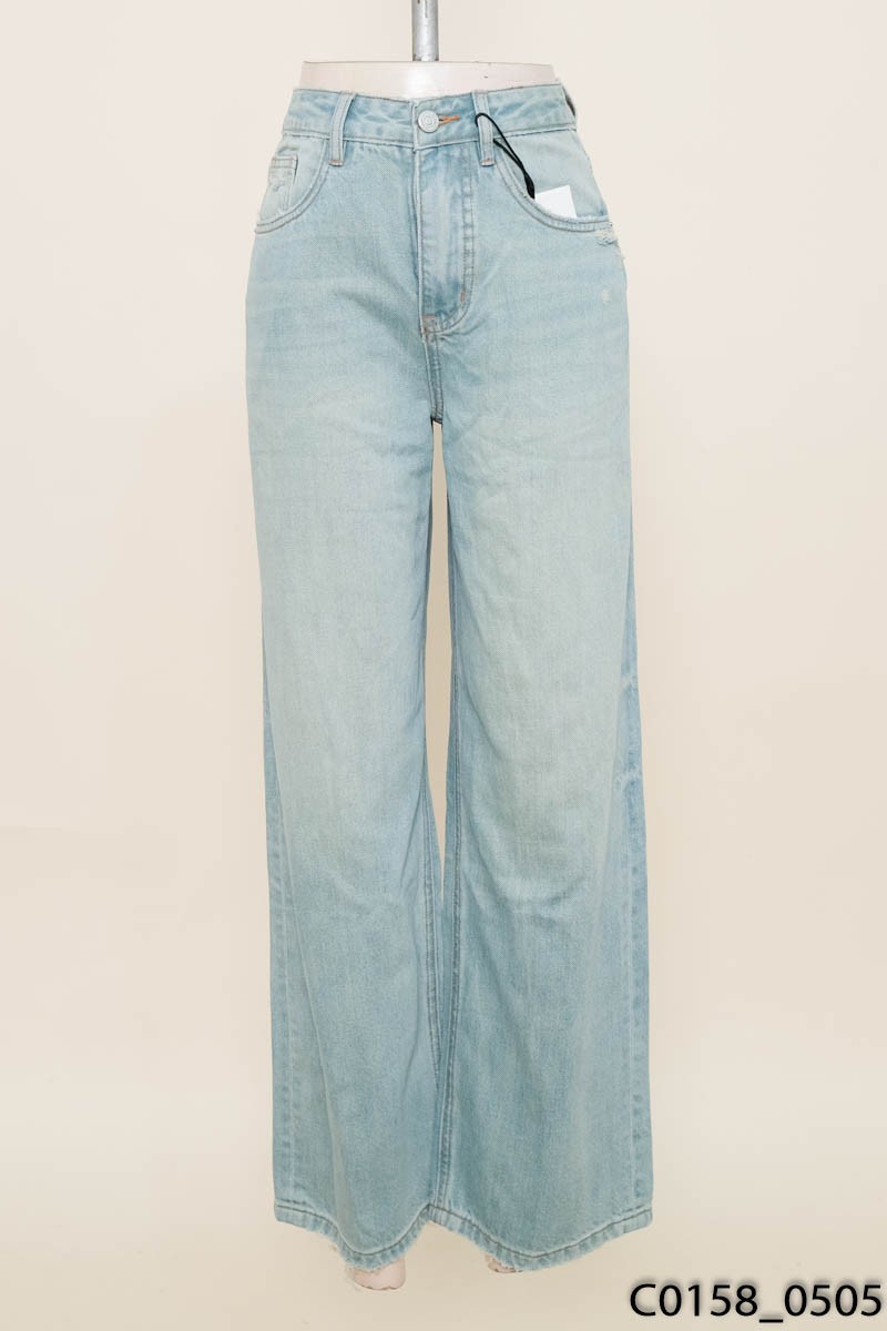 Quần jeans xanh phai New Tags