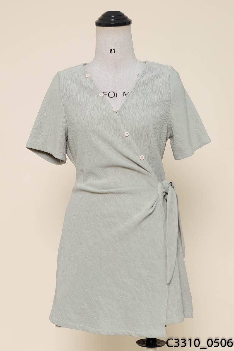 Jumpsuits xanh khoét ngực