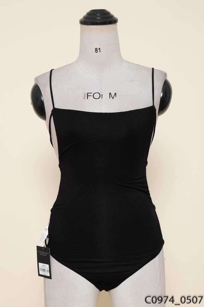 Bodysuits đen đan dây