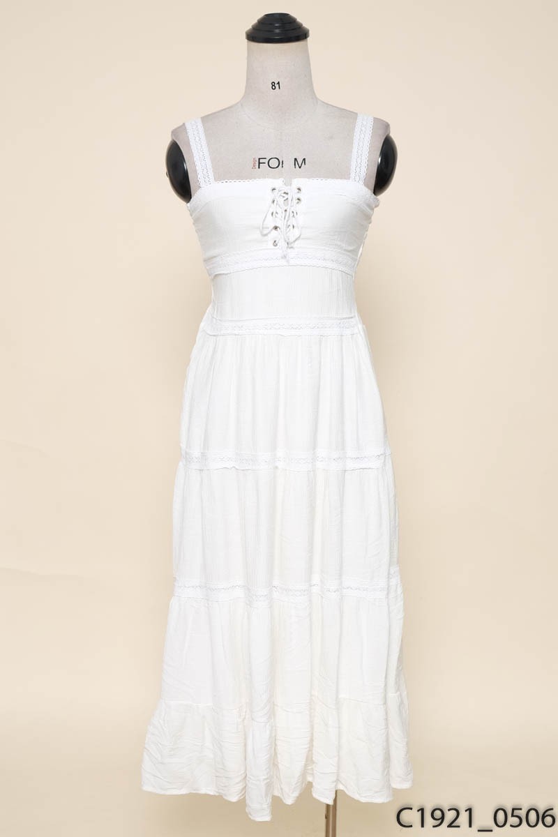 Đầm 2 dây trắng New Tags