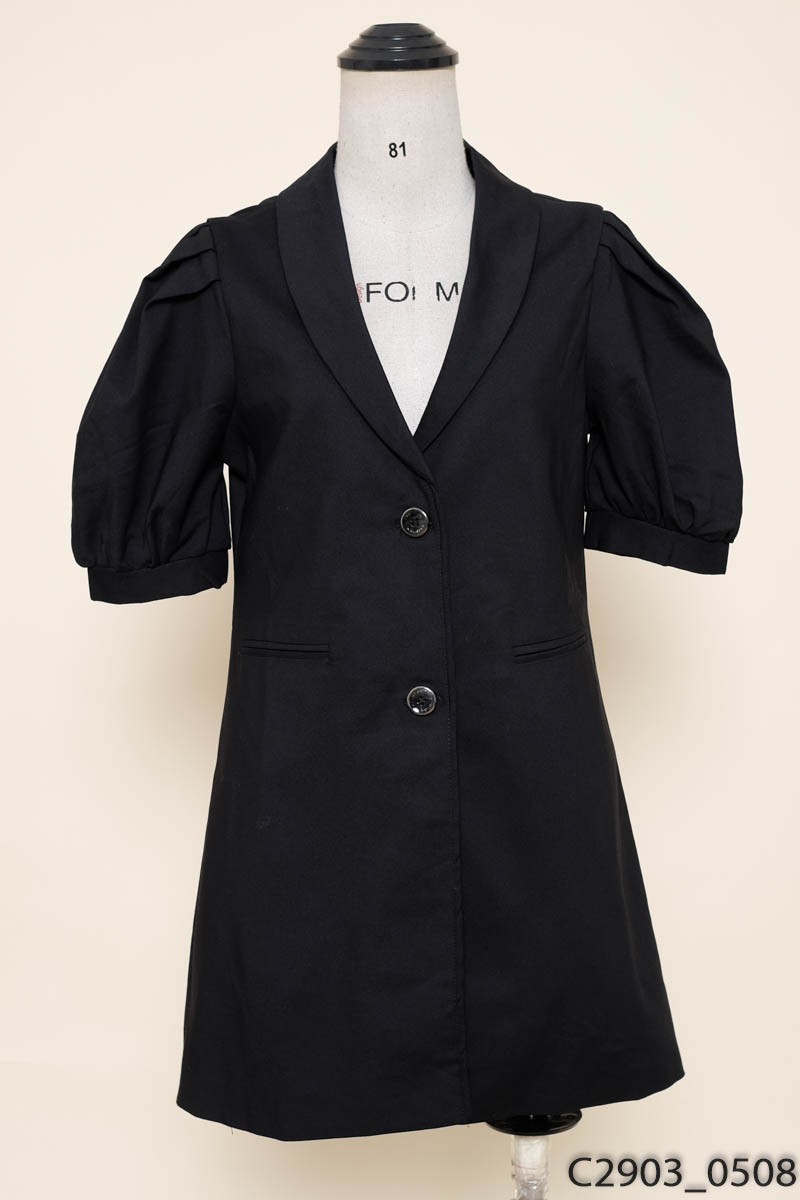 Áo khoác đen tay bồng New Tags