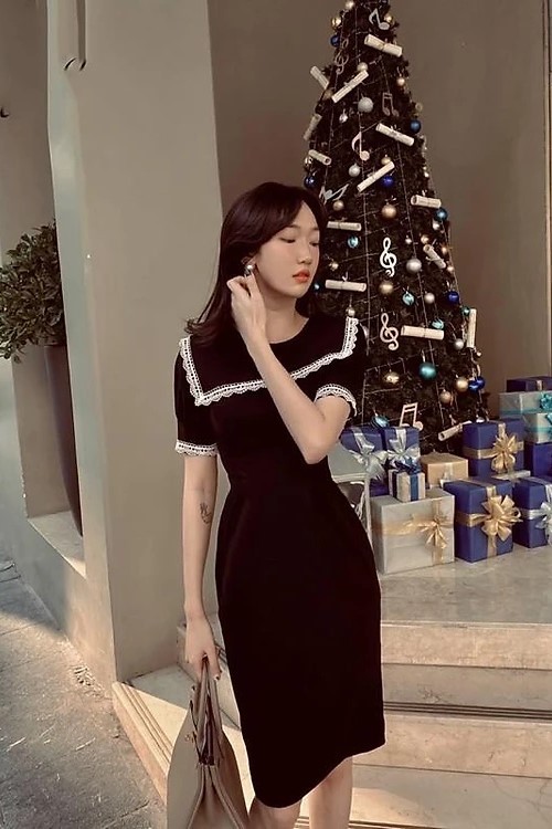 FLANE - Đầm đen viền ren