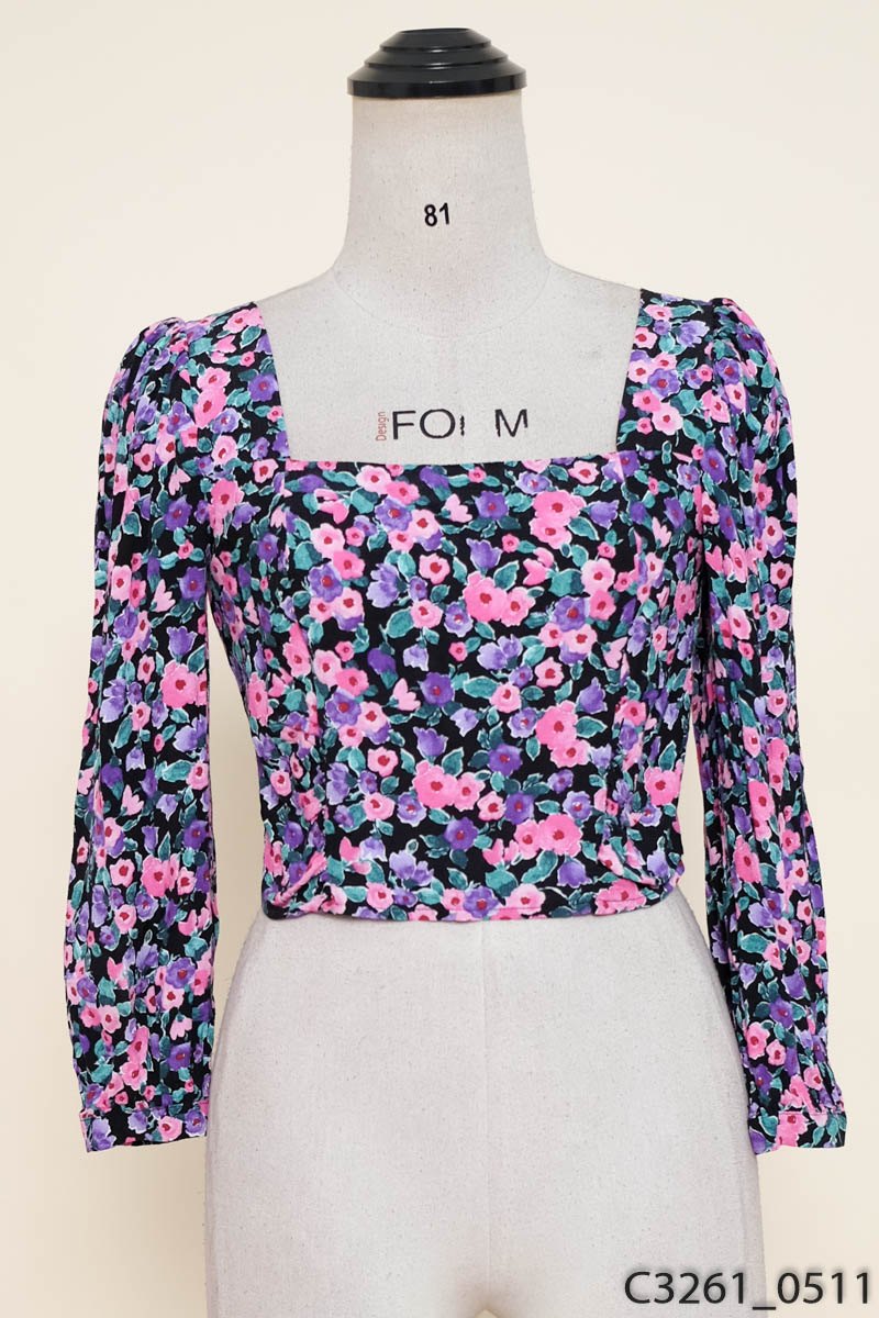 Áo đen hoa tím hồng Zara