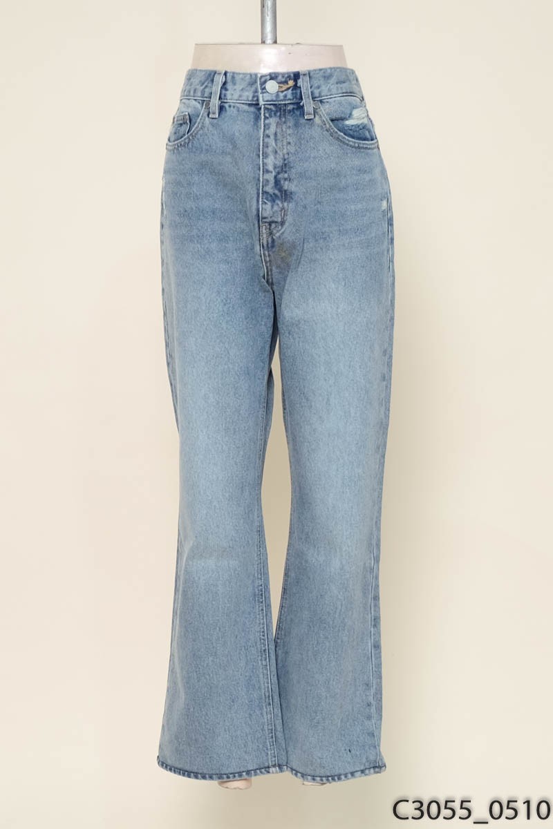 Quần jeans ống đứng