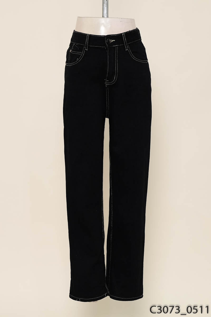 Quần jeans đen viền chỉ