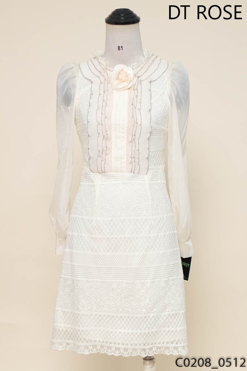 DT ROSE- Đầm be đính hoa cổ New Tags