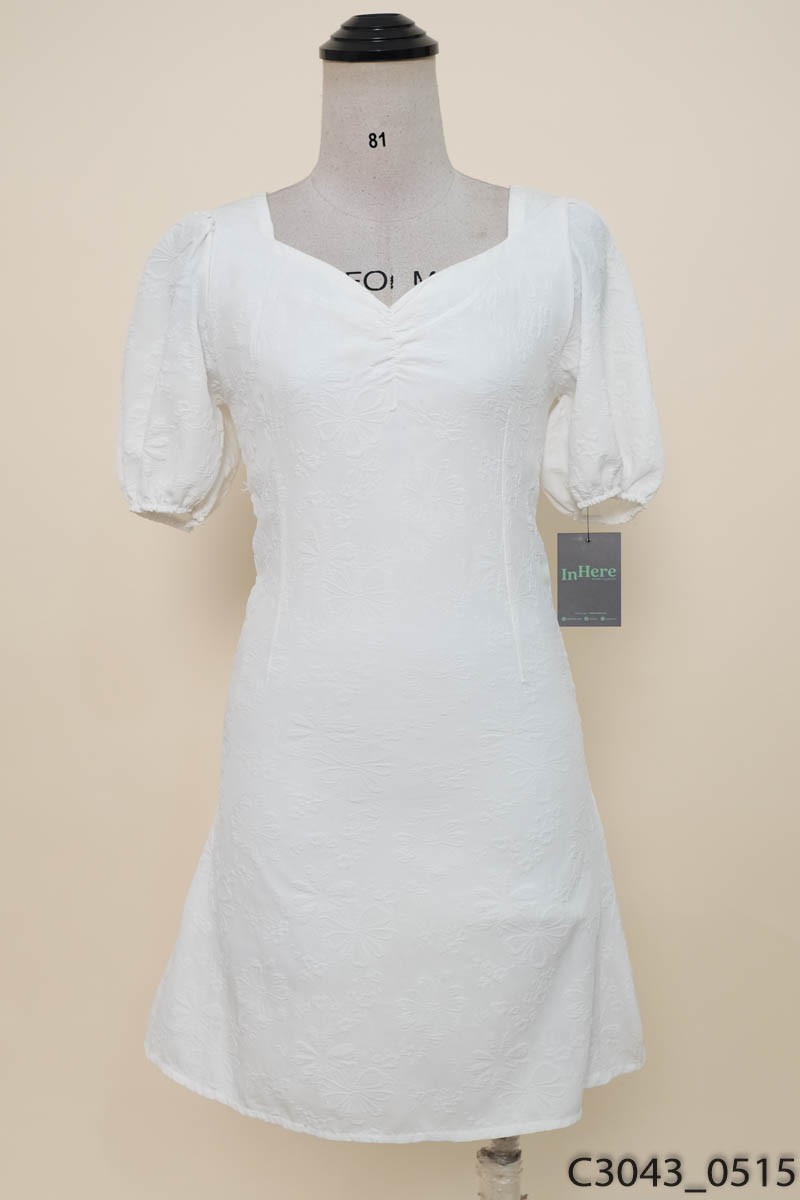 Đầm trắng lở lưng