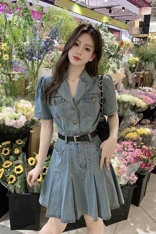 Đầm jeans xanh cộc tay New Tags