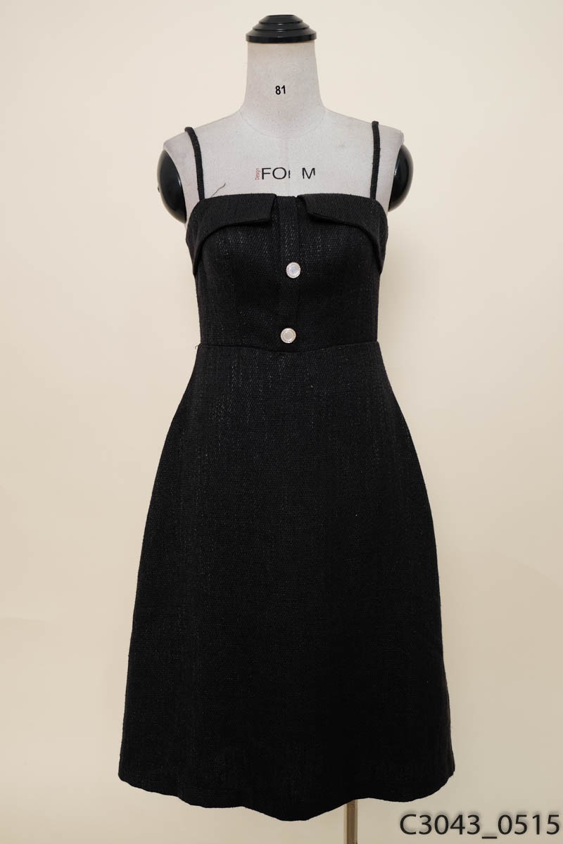 Đầm 2 dây đen New Tags