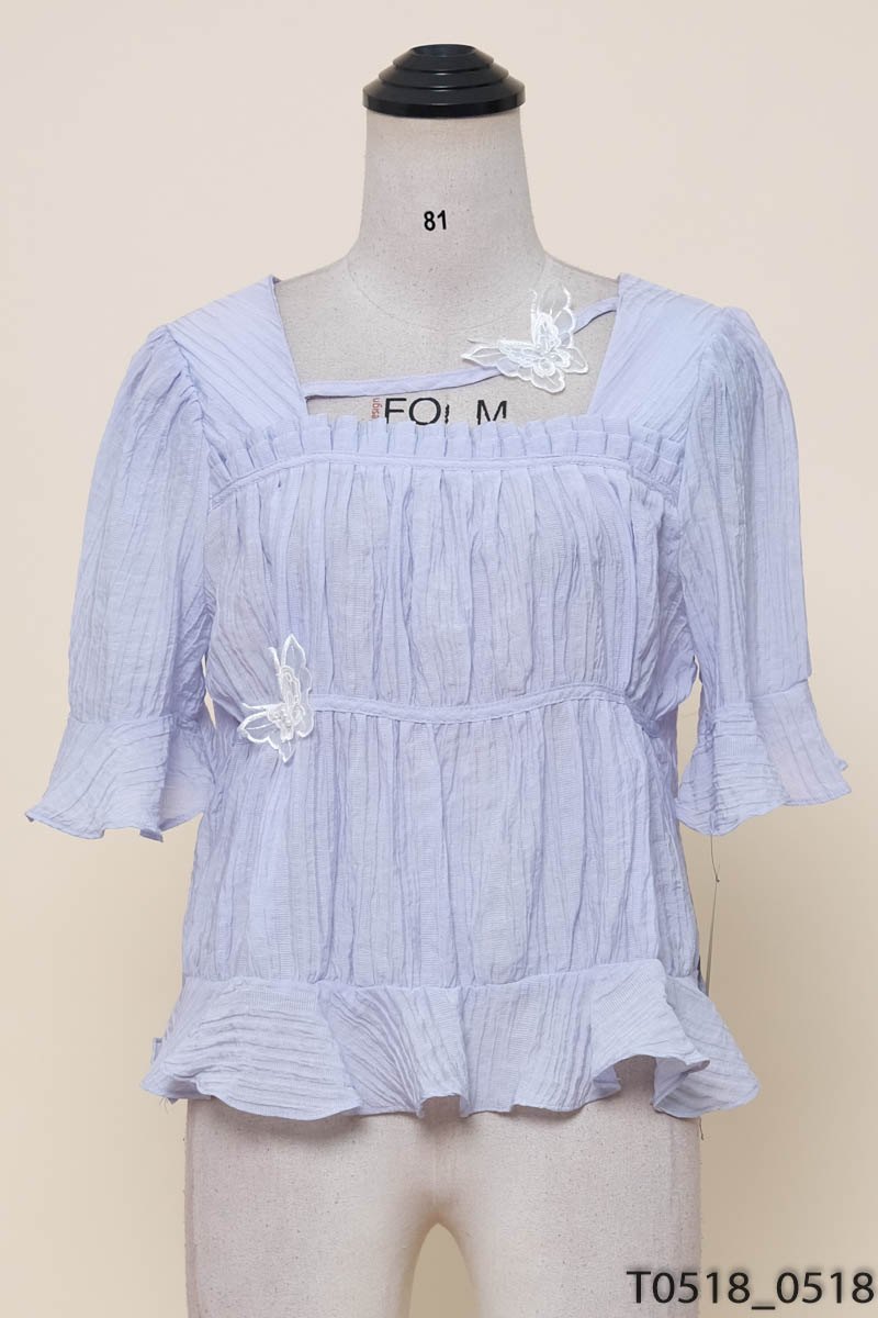 HEBO - Áo tím cổ vuông New Tags