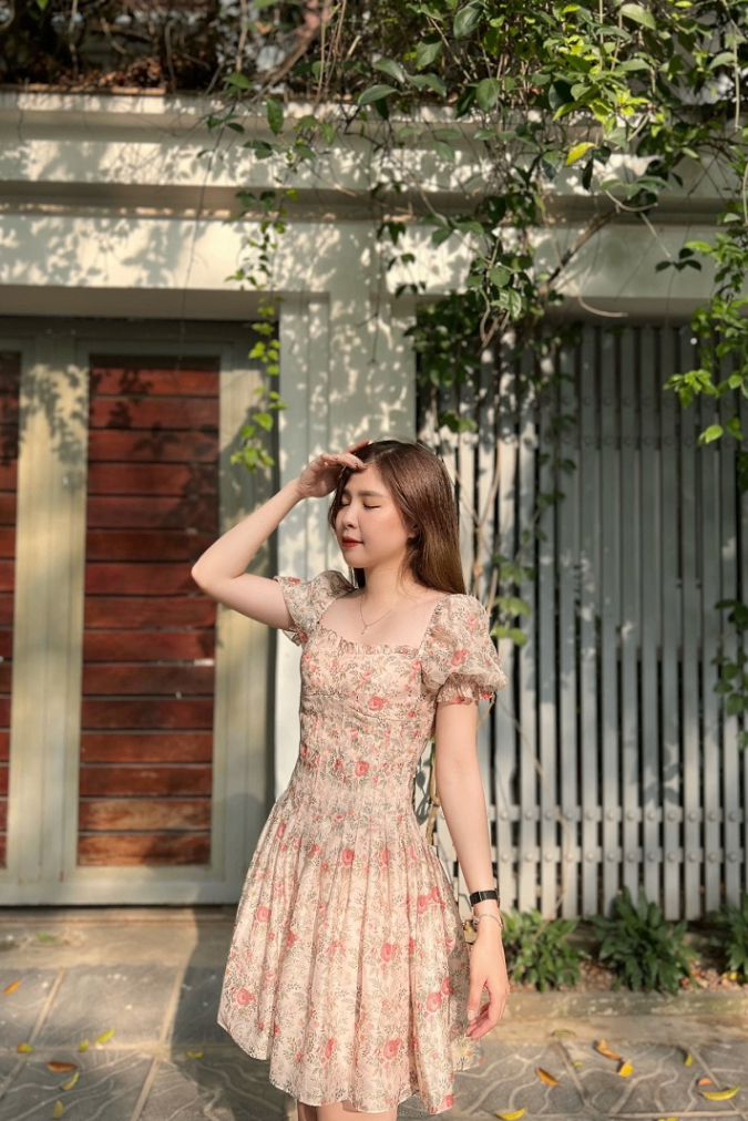 Đầm nâu hoa hồng JM Design