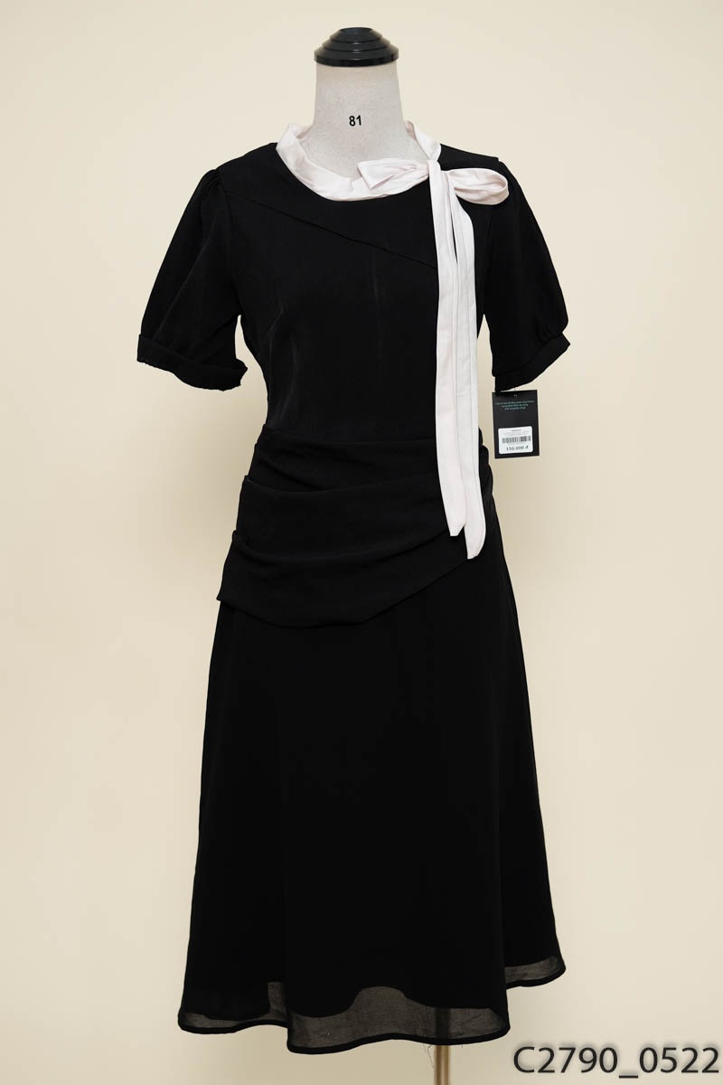 JEMLY CLOTHING- Đầm đen viền be