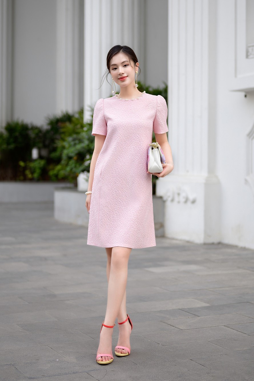 BAESIC - Đầm hồng cộc tay