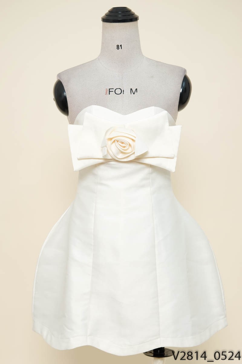 KT BOUTIQUE - Đầm cúp ngực trắng