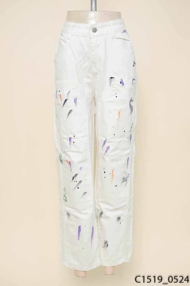 Quần jeans trắng vẩy sơn