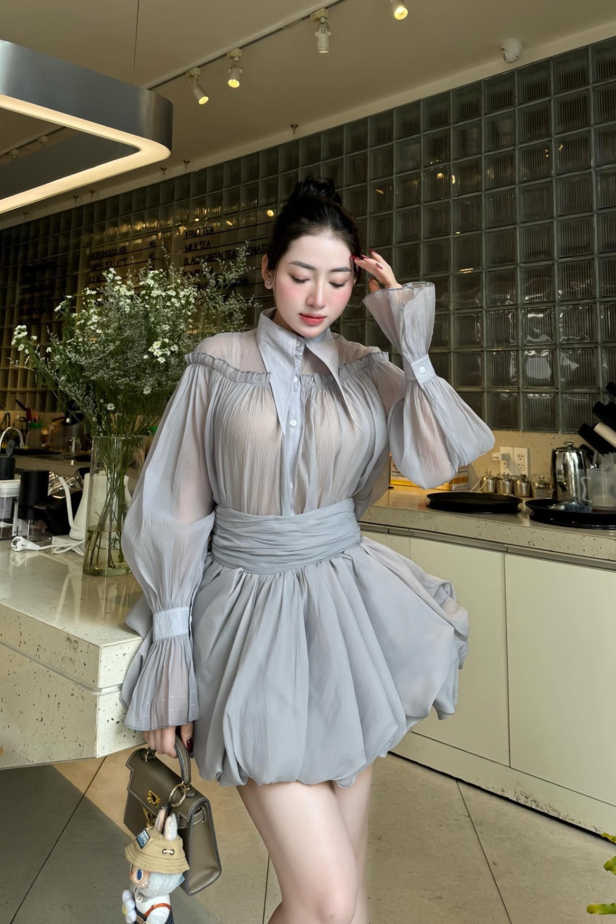 Set áo + chân váy xanh