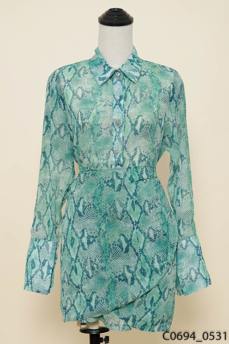 FETISH BRAND - Đầm xanh dài tay