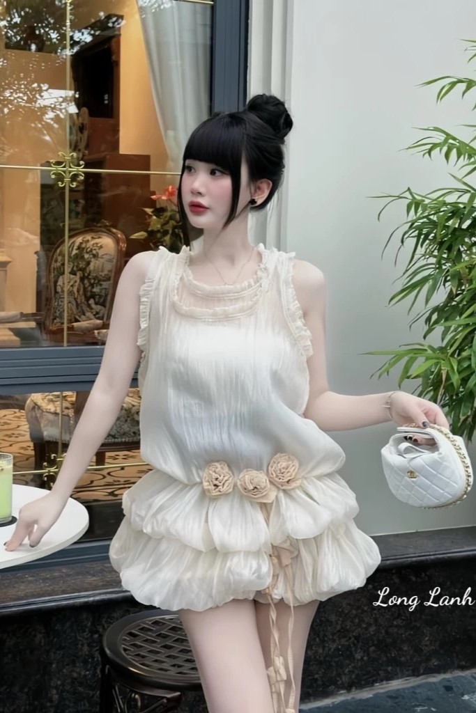 Đầm be hoa