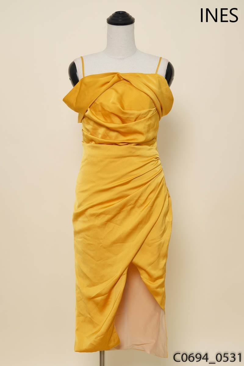 INES - Đầm vàng