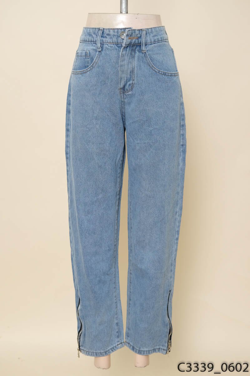 Quần jeans khóa zip ống