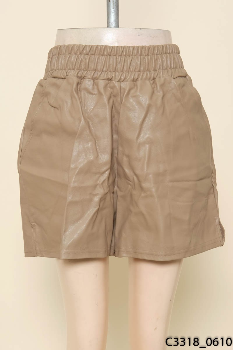Quần short da nâu