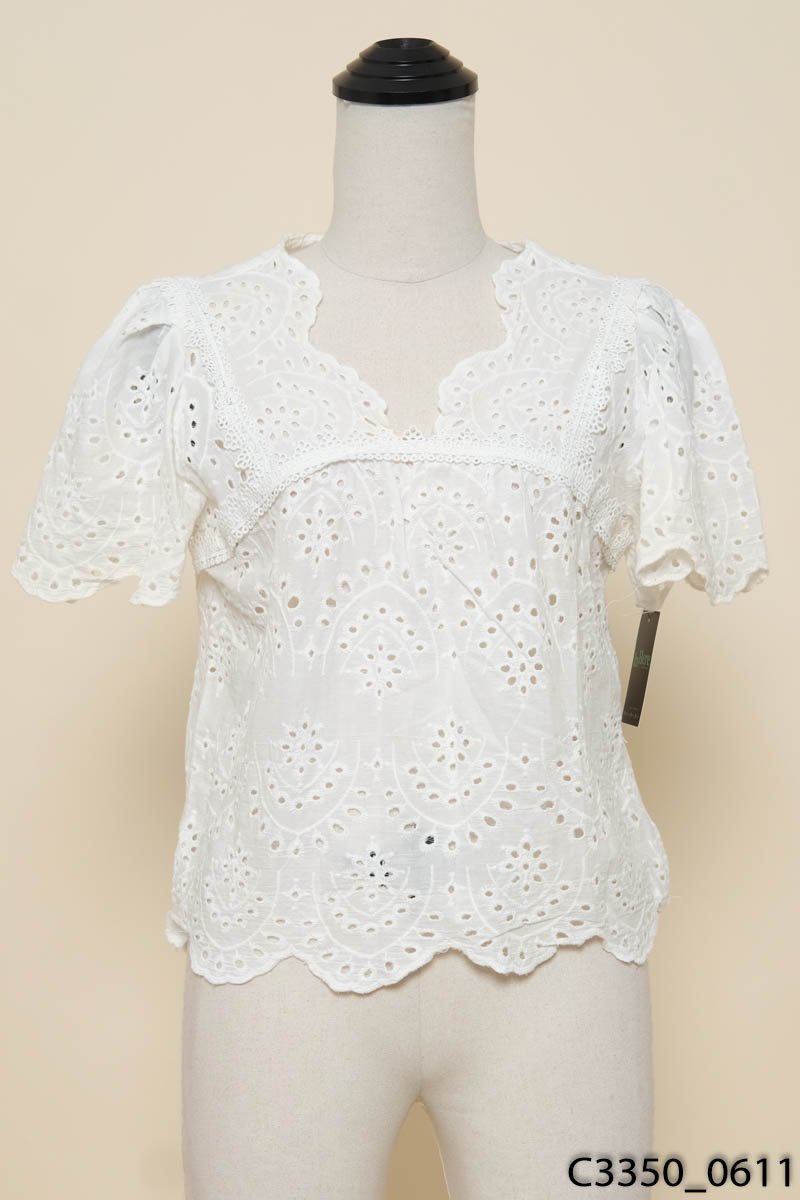Áo babydoll trắng