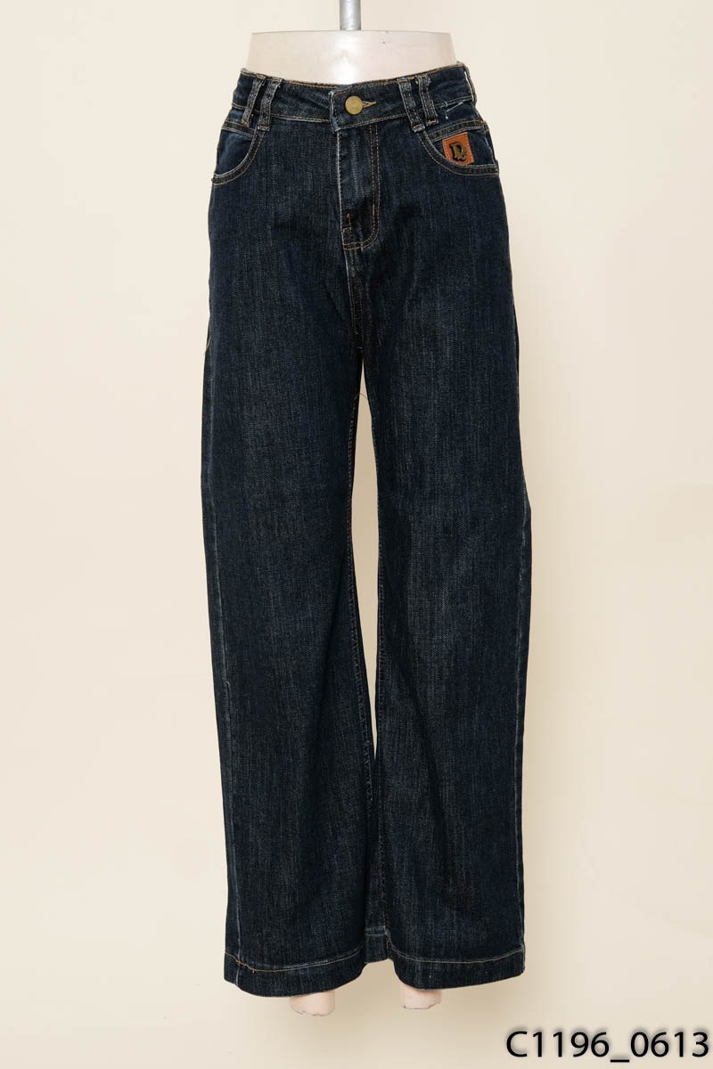 Quần jeans xanh đậm