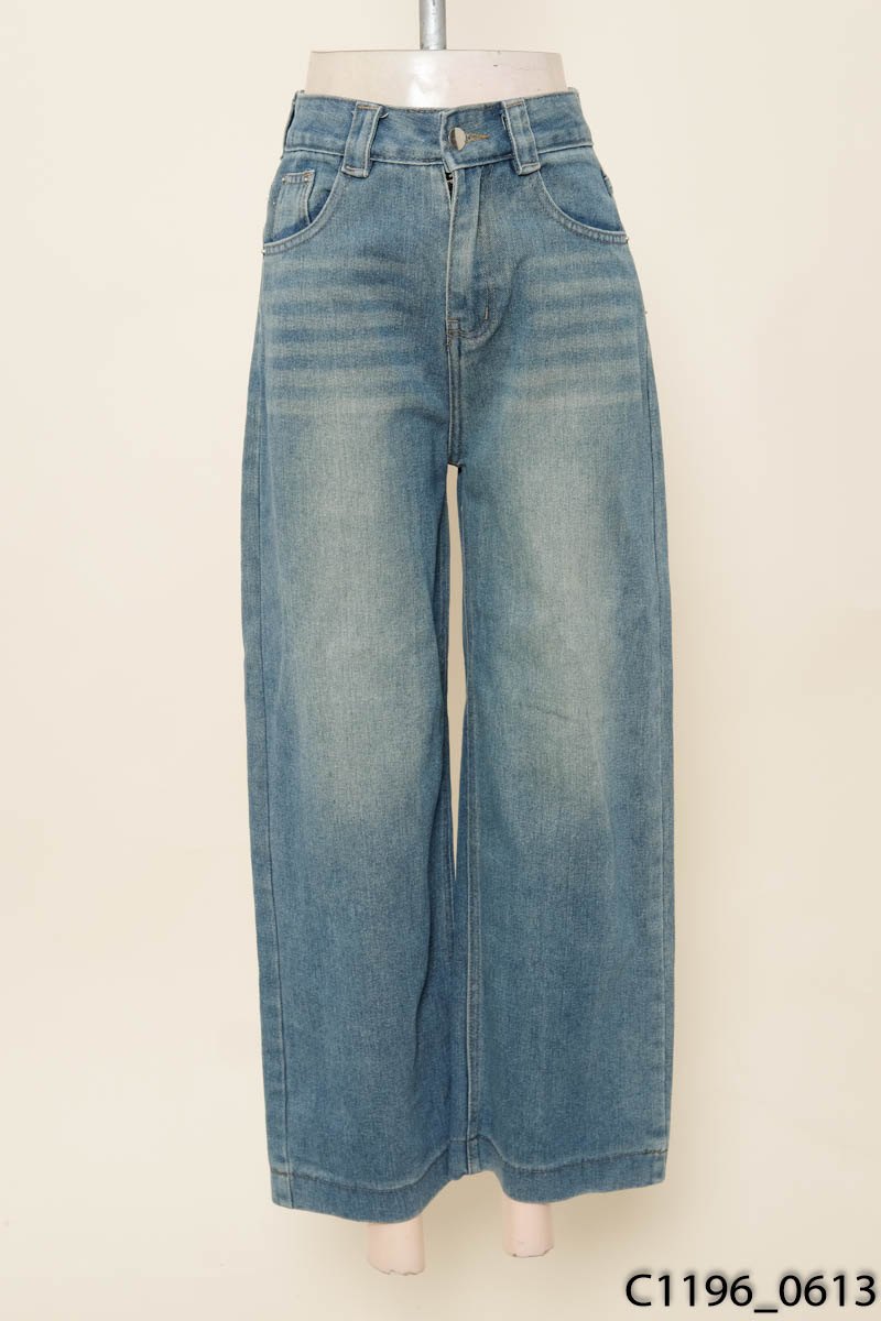 Quần jeans xanh phai
