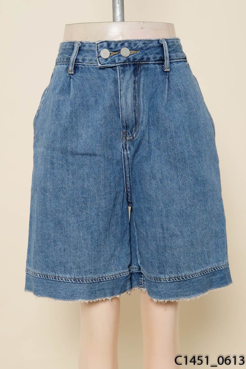 Quần jeans xanh lửng