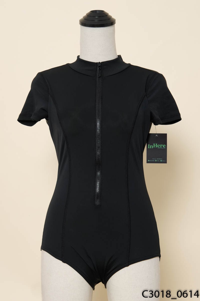 Monokini đen