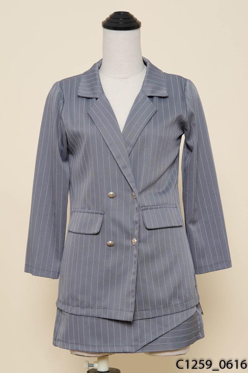 Set vest xám sọc trắng