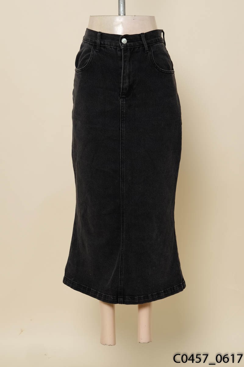 Chân váy jeans đen xẻ tà