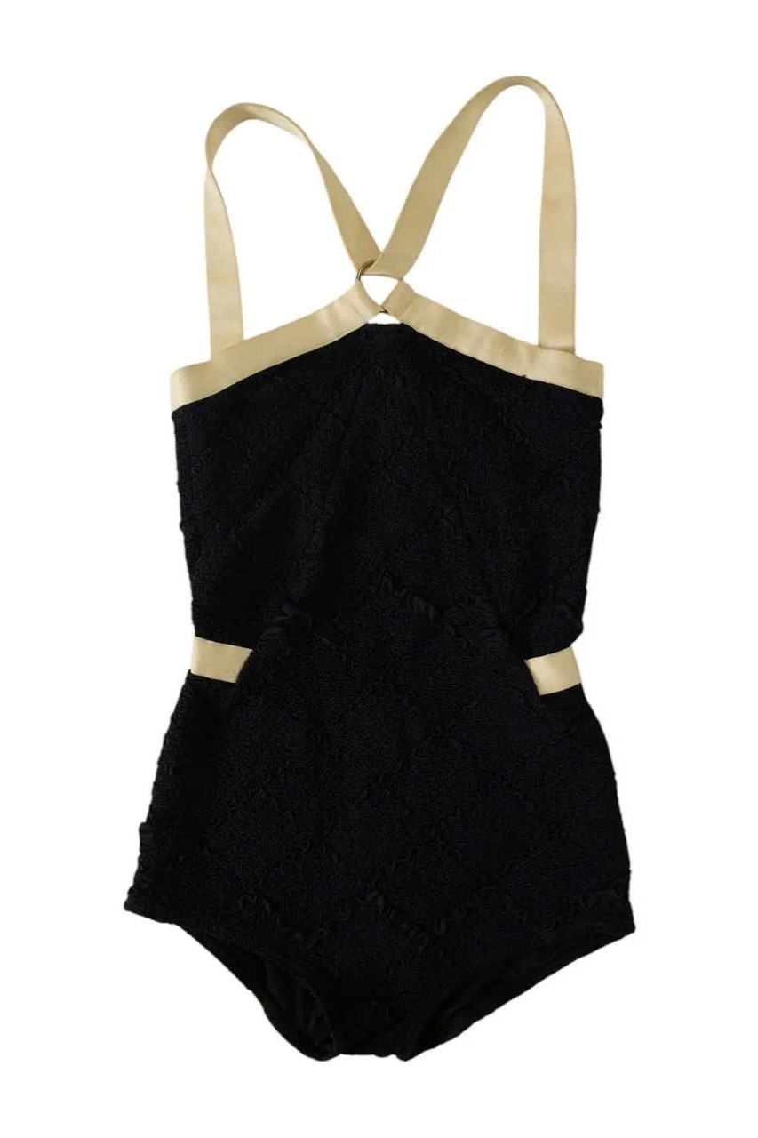 Monokini xanh viền be