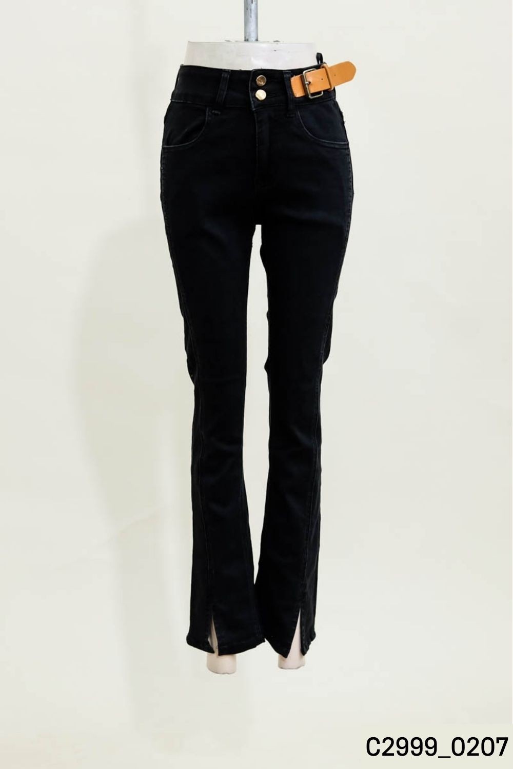 Quần jeans đen