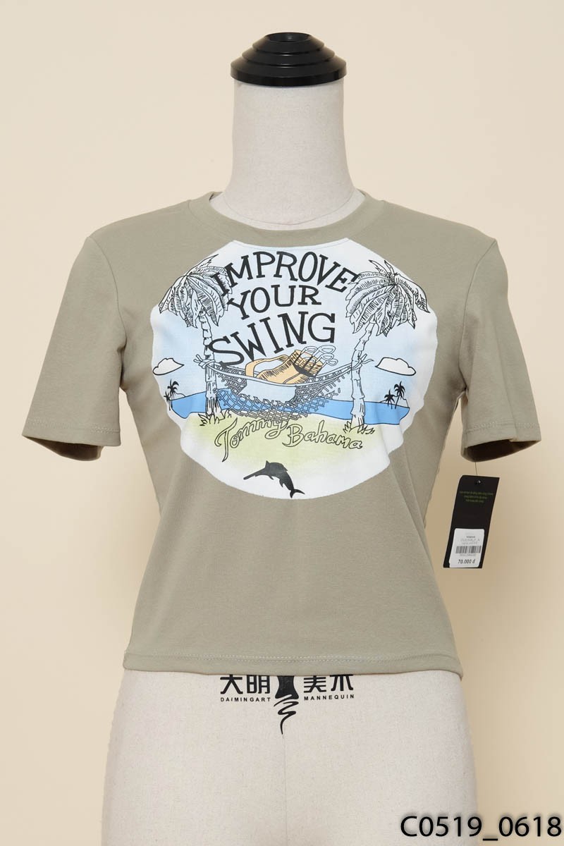 Áo croptop xanh hình