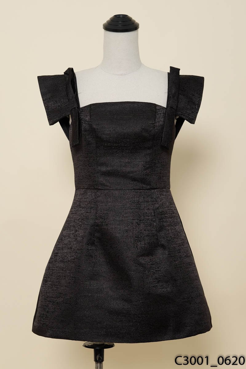 DRESS DESIGN- Đầm đen nơ vai New Tags