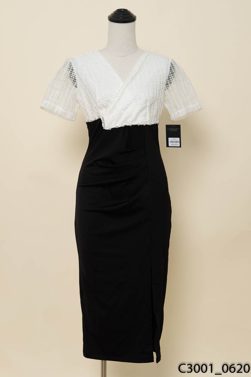 Đầm đen vai trắng New Tags