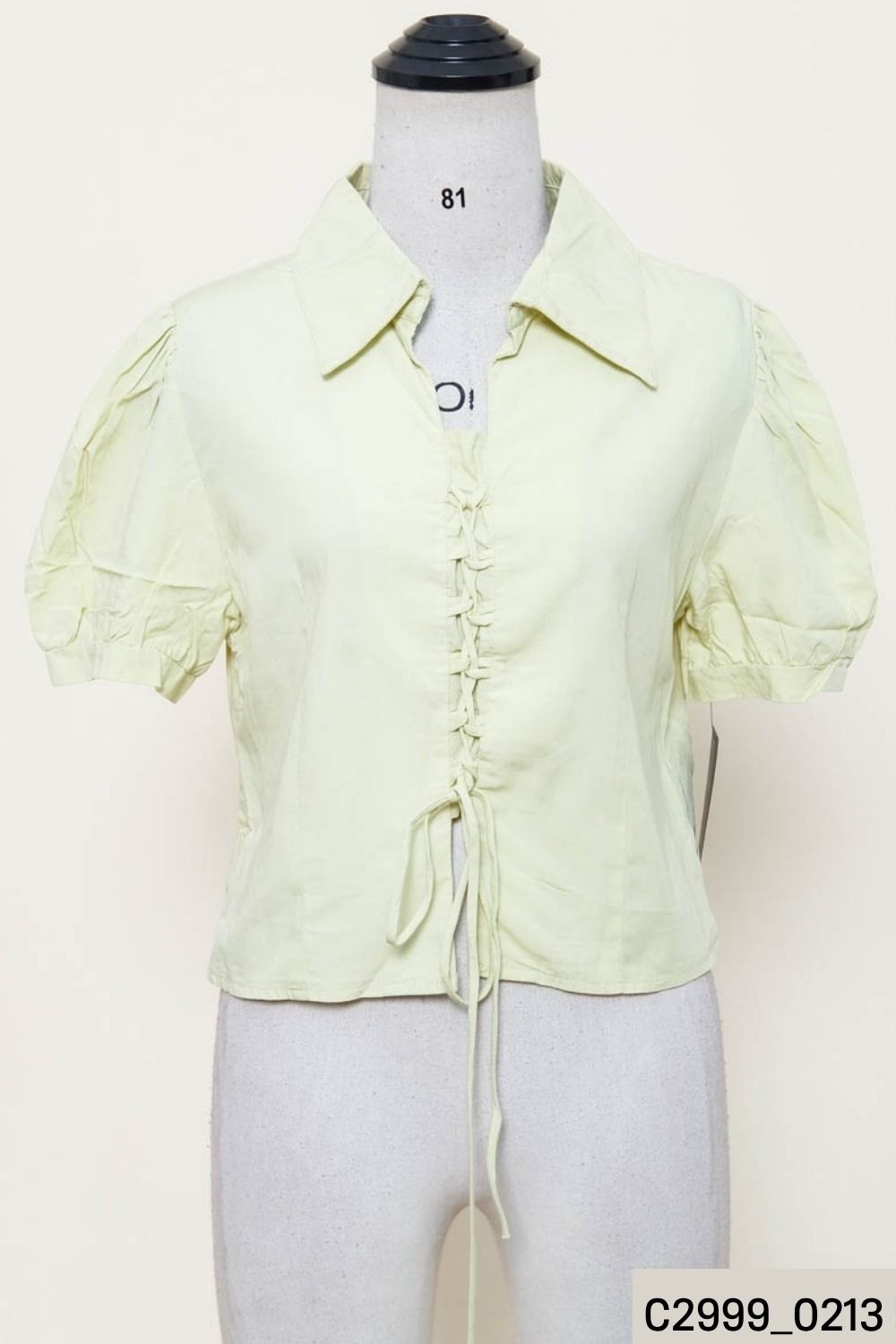 Áo xanh phối dây