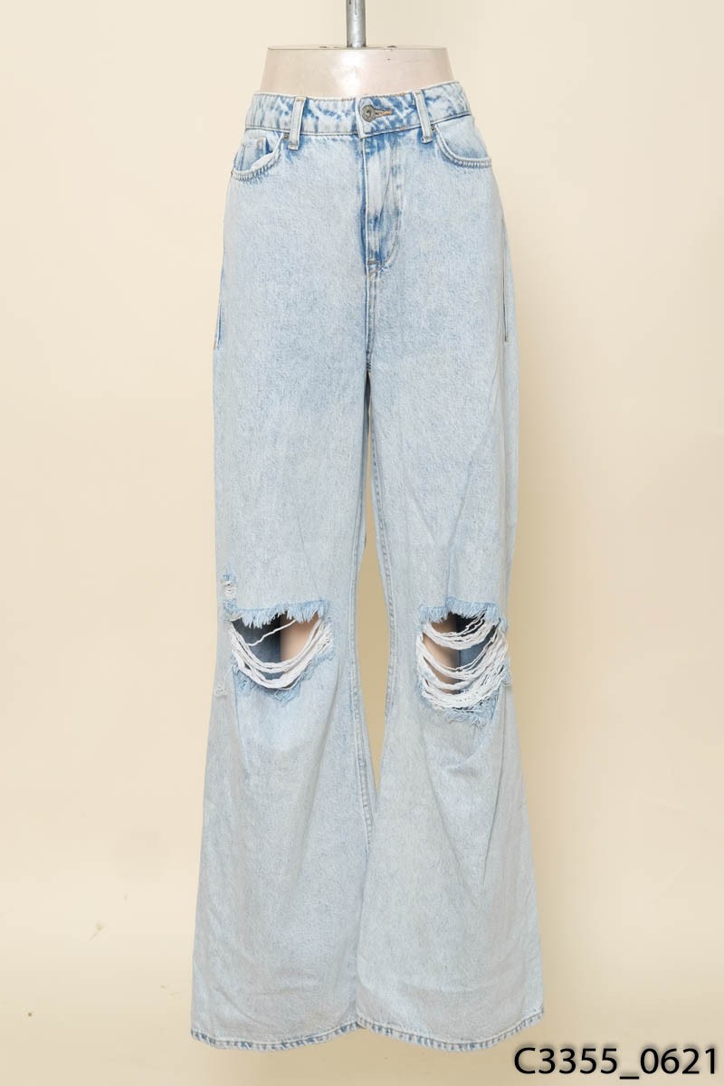 Quần jeans xanh nhạt Zara