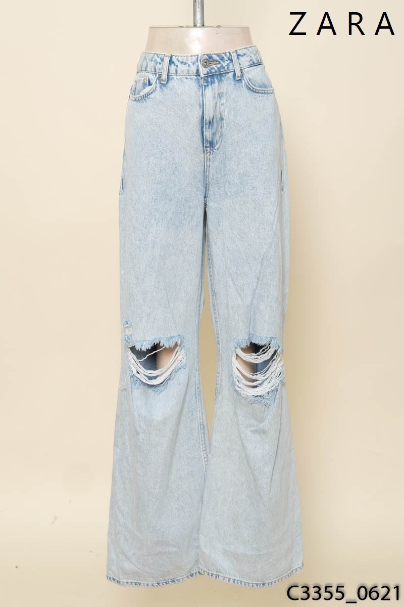 Quần jeans xanh nhạt Zara
