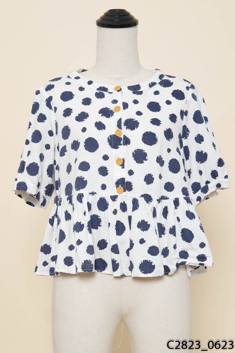 Áo trắng chấm xanh Adore Dress
