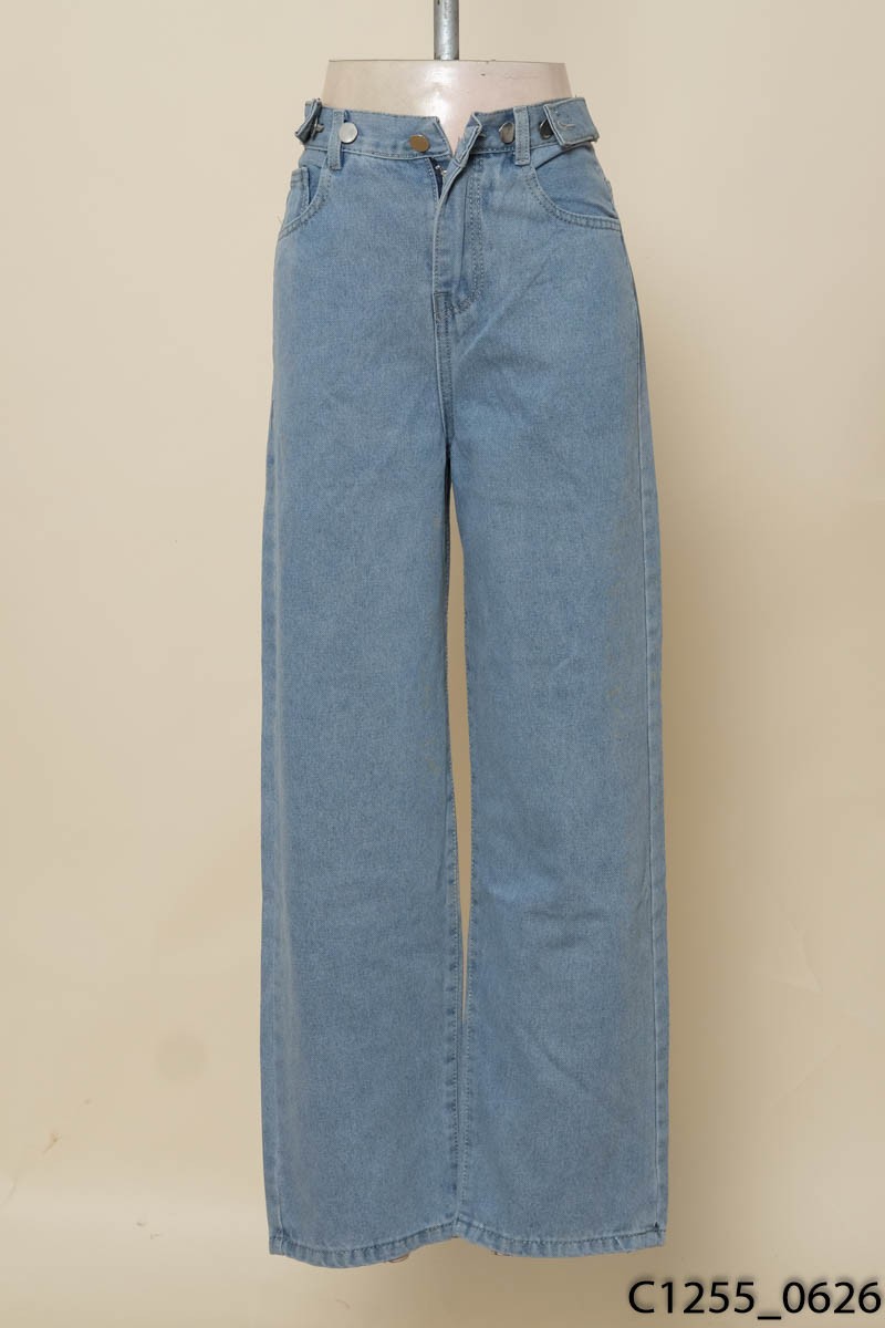 Quần jeans xanh ống suông