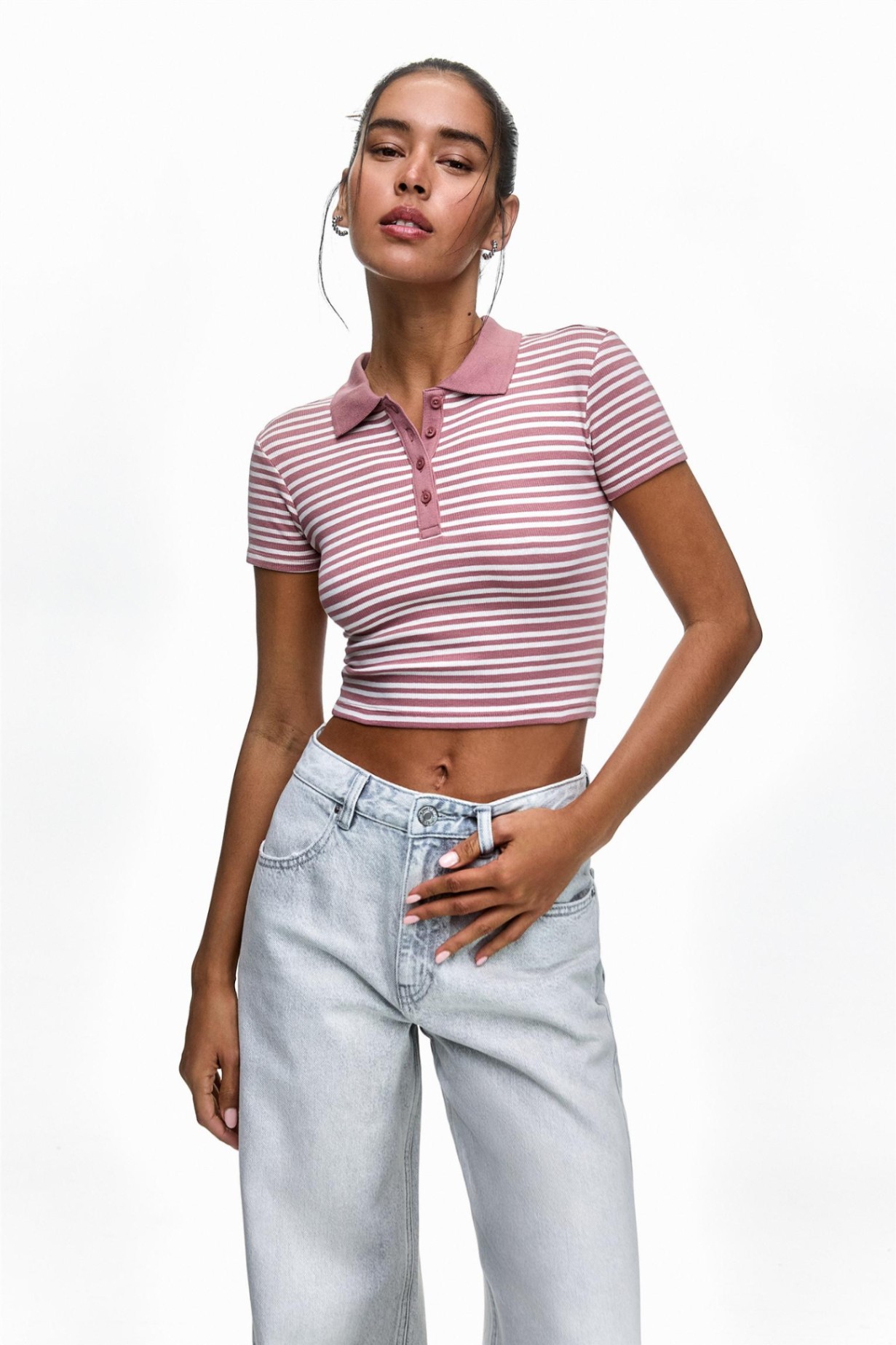 Áo hồng kẻ Pull Bear